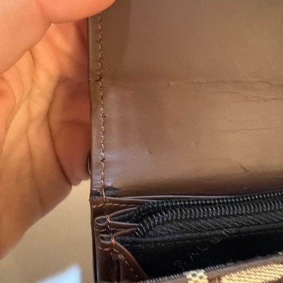 Balenciaga Brown and Cream Wallet - Picture 9 of 11